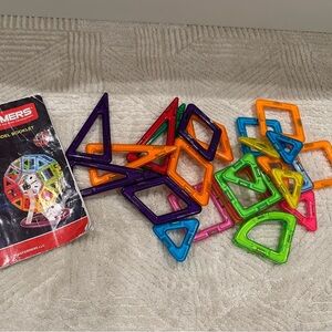 Magformers 26 Pieces Building Set - Multicolor